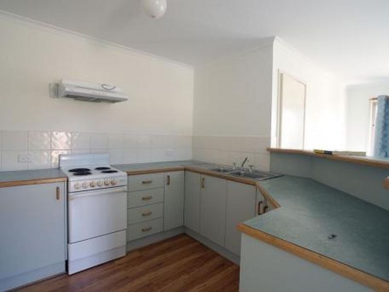 9/15 Eric Fenning Drive, Surf Beach NSW 2536