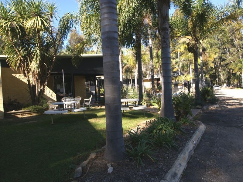 Cabin 99/11195 Princes Highway, North Batemans Bay NSW 2536