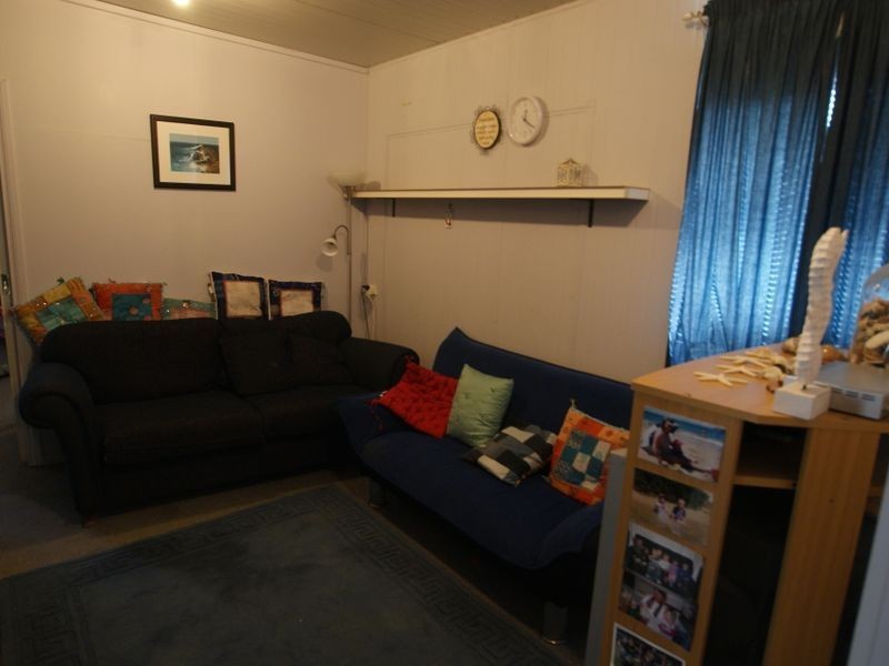 Cabin 99/11195 Princes Highway, North Batemans Bay NSW 2536