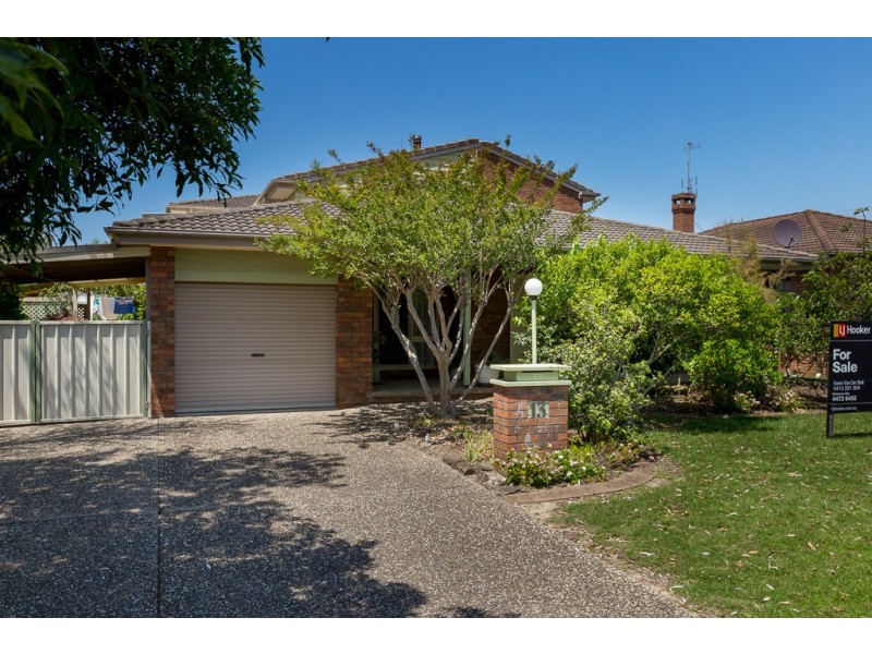 13 Belbowrie Parade, Maloneys Beach NSW 2536