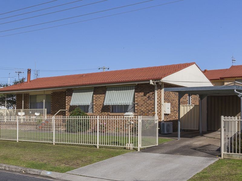 2 Cook Avenue, Surf Beach NSW 2536