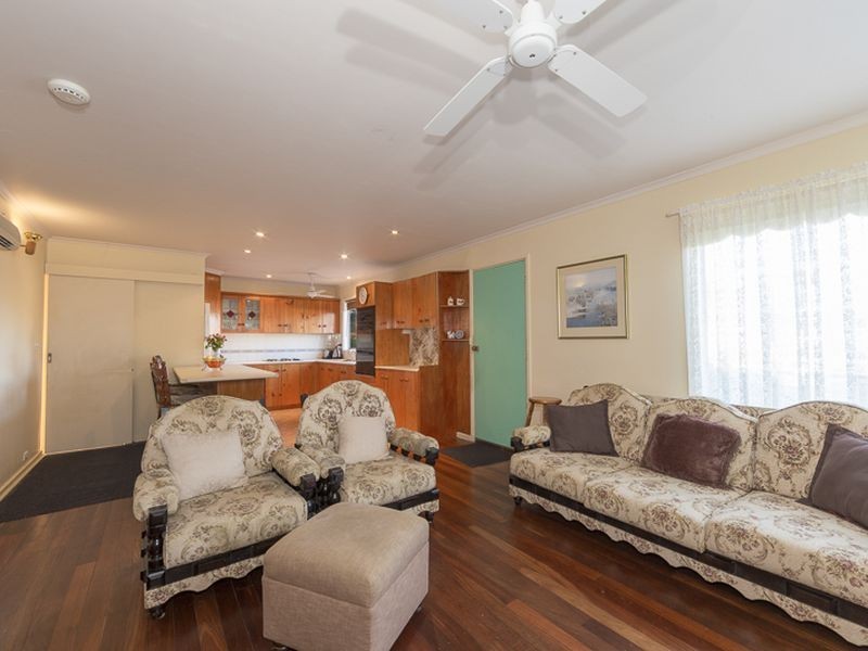 37 Wallaringa Street, Surfside NSW 2536