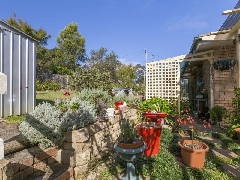 30 Berrima Parade, Surfside NSW 2536