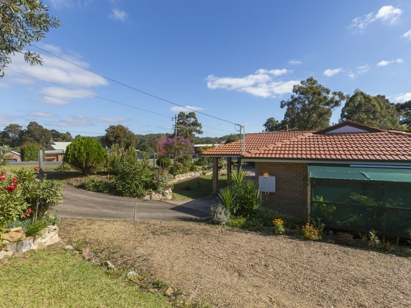 30 Berrima Parade, Surfside NSW 2536