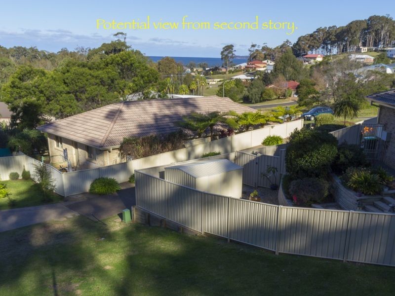 6 Henry Place, Long Beach NSW 2536