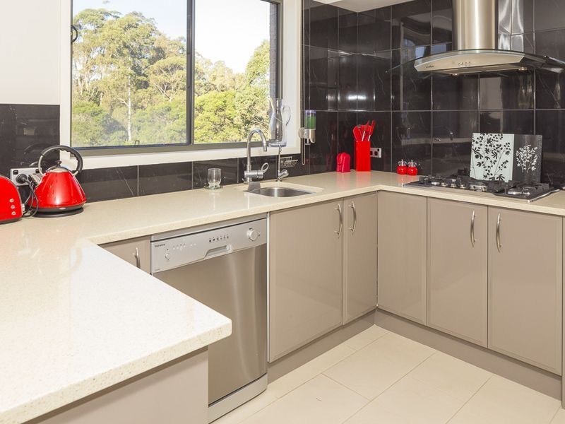 18 Henry Place, Long Beach NSW 2536