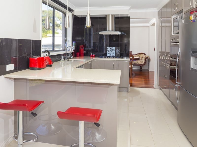 18 Henry Place, Long Beach NSW 2536