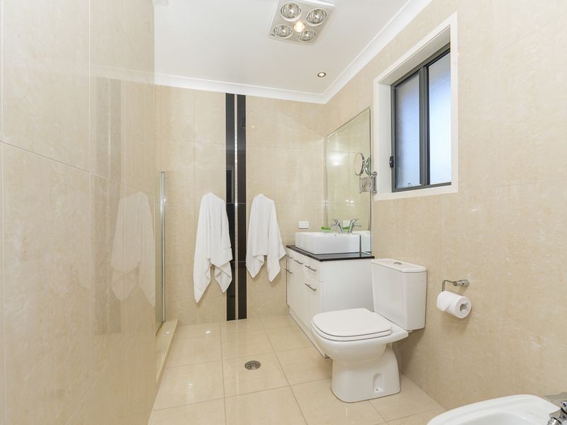 18 Henry Place, Long Beach NSW 2536