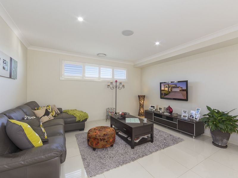76 Courtenay Crescent, Long Beach NSW 2536