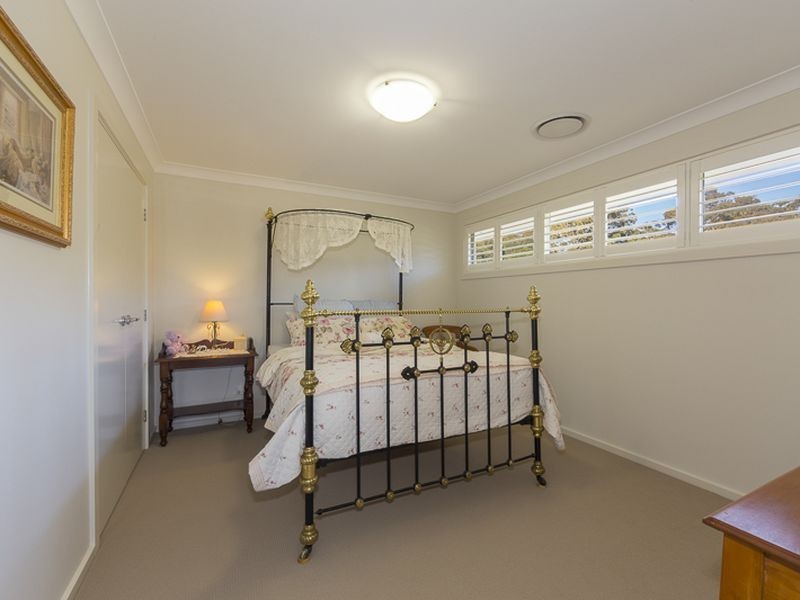 76 Courtenay Crescent, Long Beach NSW 2536