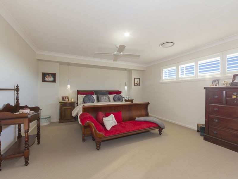 76 Courtenay Crescent, Long Beach NSW 2536