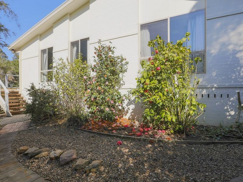 1/71 Karoola Crescent, Surfside NSW 2536