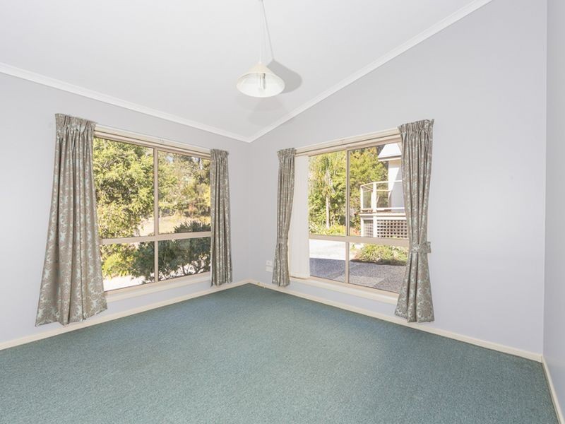 1/71 Karoola Crescent, Surfside NSW 2536