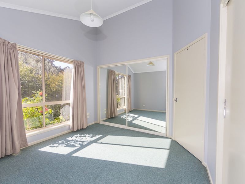 1/71 Karoola Crescent, Surfside NSW 2536