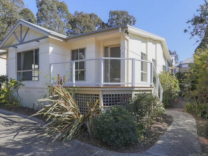 1/71 Karoola Crescent, Surfside NSW 2536