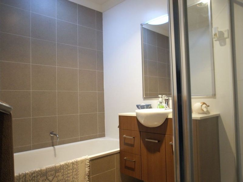 1/6 Martin Place, Broulee NSW 2537