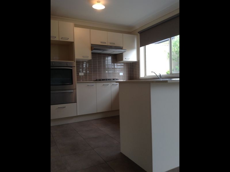 6 Broomfield Cres, Long Beach NSW 2536