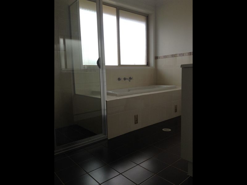 6 Broomfield Cres, Long Beach NSW 2536
