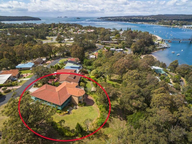 13 Penthouse Place, Batemans Bay North NSW 2536