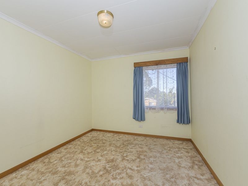 46 Calga Crescent, Catalina NSW 2536