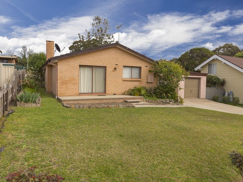 24 Cook Avenue, Surf Beach NSW 2536