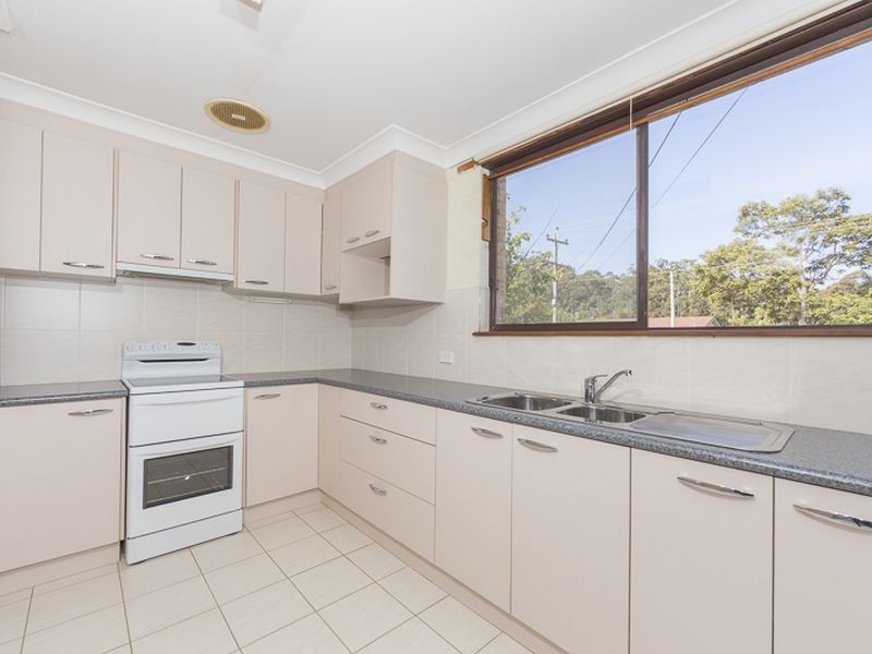 24 Cook Avenue, Surf Beach NSW 2536