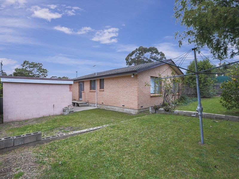 24 Cook Avenue, Surf Beach NSW 2536