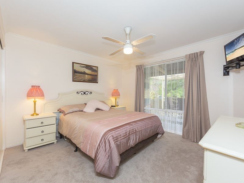 1 The Outlook Road, Surfside NSW 2536