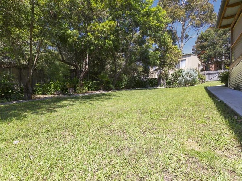 1 The Outlook Road, Surfside NSW 2536