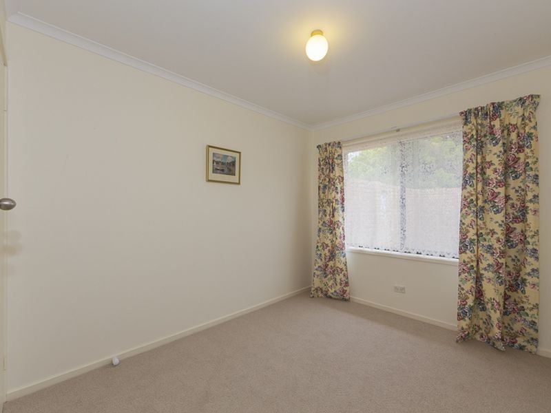 332 Beach Road, Batehaven NSW 2536