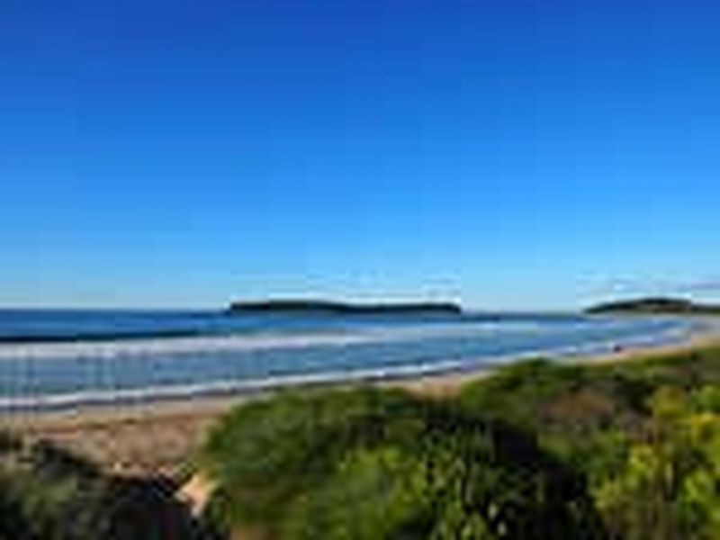 16 Elizabeth Drive, Broulee NSW 2537