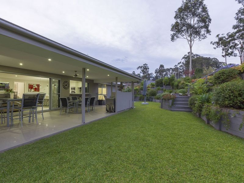 2 Spotted Gum Place, Batemans Bay NSW 2536