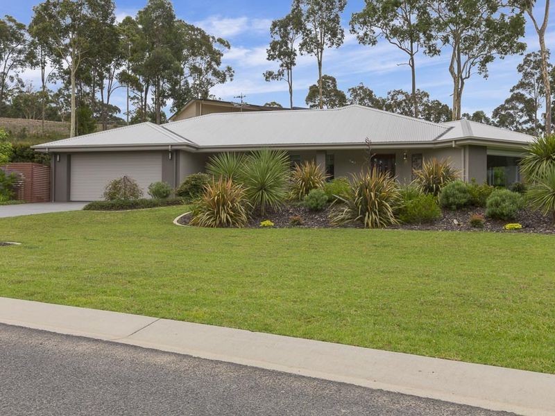2 Spotted Gum Place, Batemans Bay NSW 2536