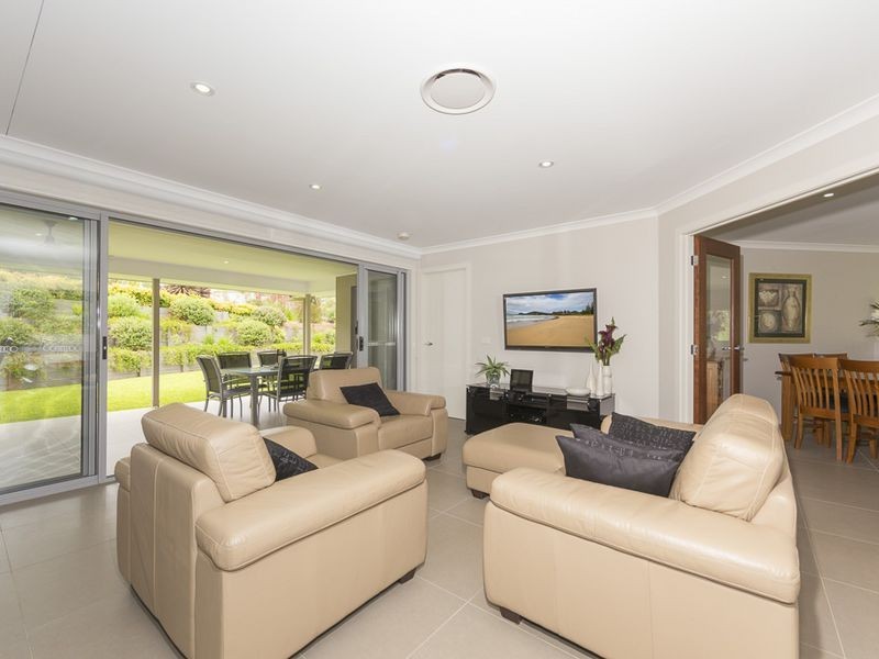 2 Spotted Gum Place, Batemans Bay NSW 2536