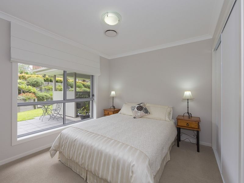 2 Spotted Gum Place, Batemans Bay NSW 2536