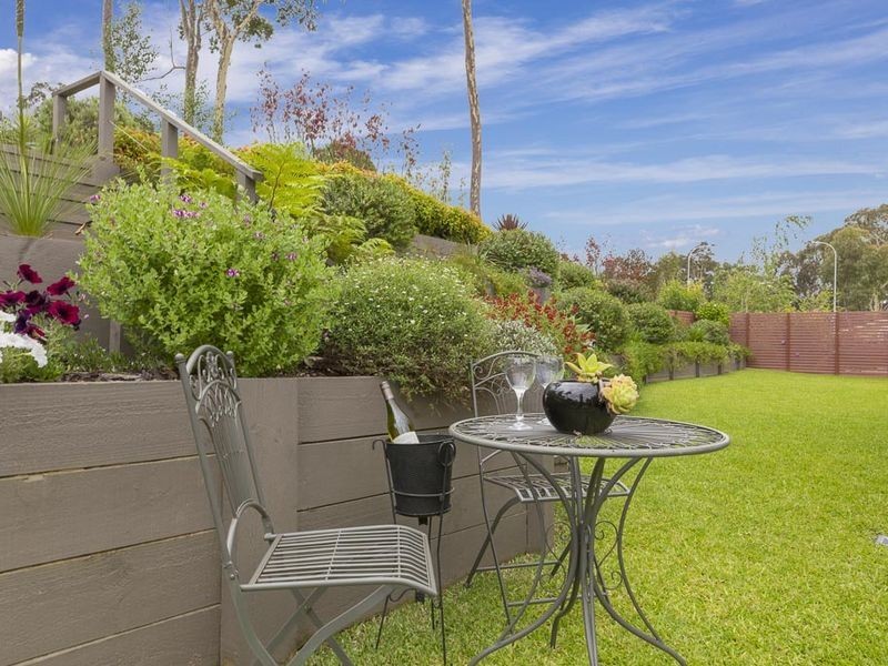 2 Spotted Gum Place, Batemans Bay NSW 2536