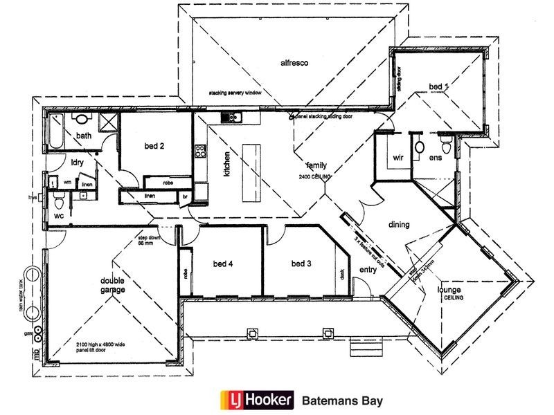 2 Spotted Gum Place, Batemans Bay NSW 2536