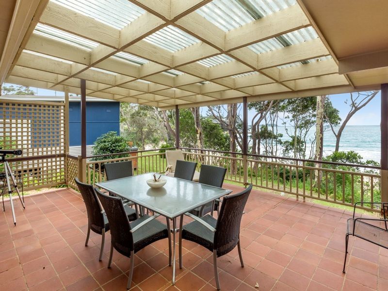 4 Graydon Avenue, Batemans Bay NSW 2536