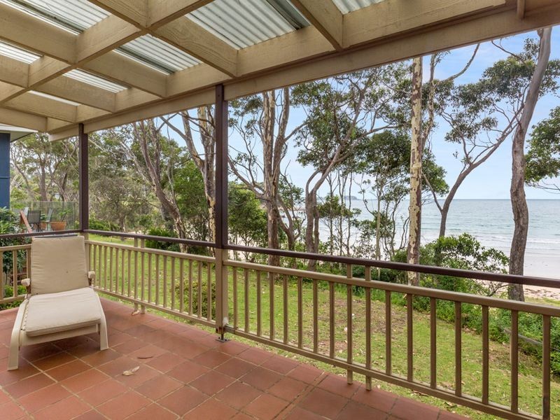 4 Graydon Avenue, Batemans Bay NSW 2536