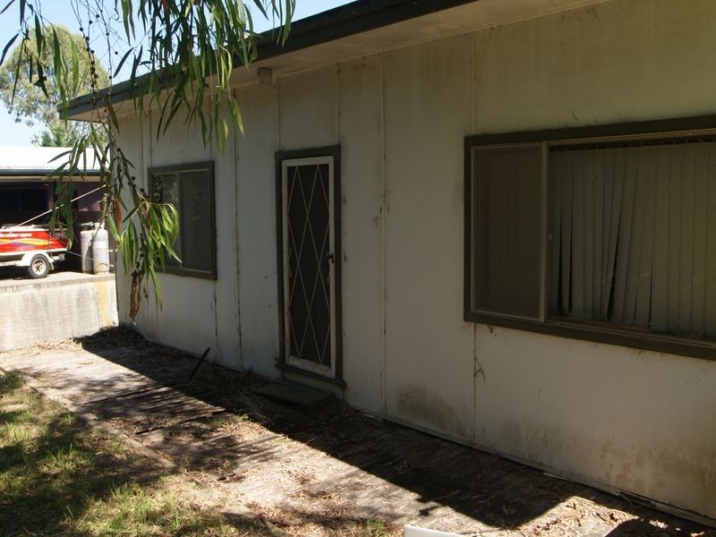 11 Burrawang Crescent, Sunshine Bay NSW 2536