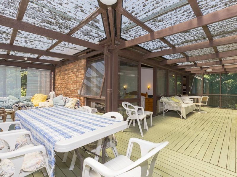 2 Lockyersleigh Ave, Batehaven NSW 2536