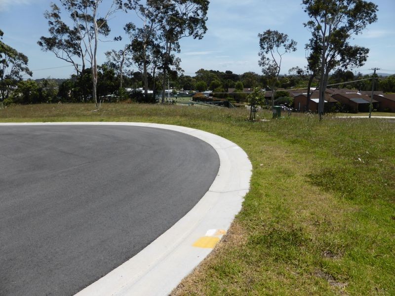 6 Sunfield Court, Tomakin NSW 2537