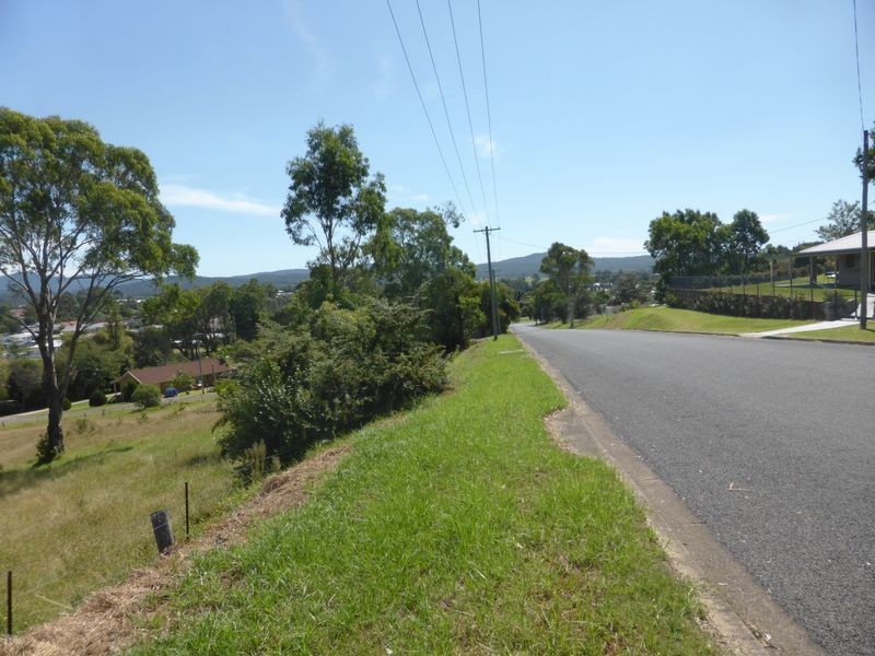 27 Lagoon Street, Moruya NSW 2537