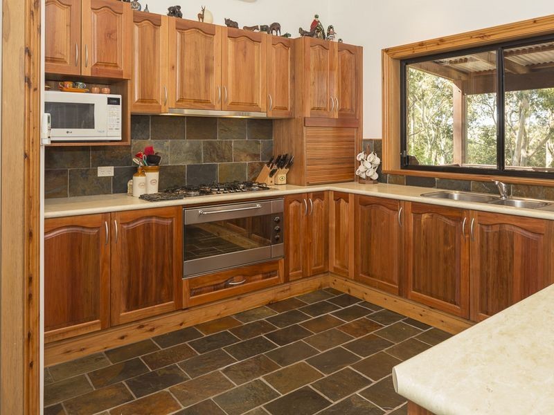 20 Burri Palm Way, Surfside NSW 2536