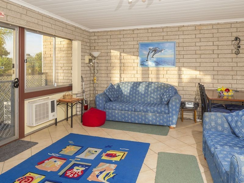3/10-12 Catlin Avenue, Batemans Bay NSW 2536