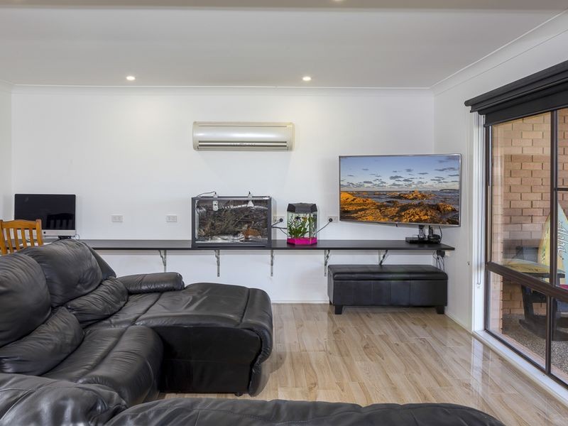 40 Calga Crescent, Catalina NSW 2536