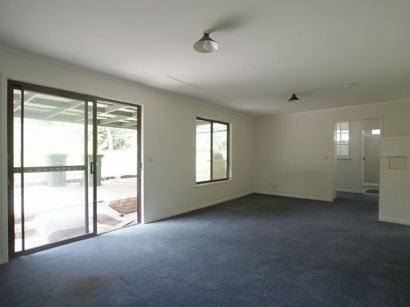 129 Beach Rd, Sunshine Bay NSW 2536
