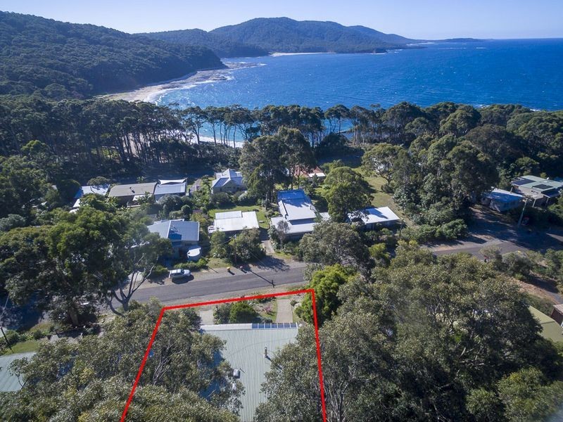 10 Fairley Street, Depot Beach NSW 2536