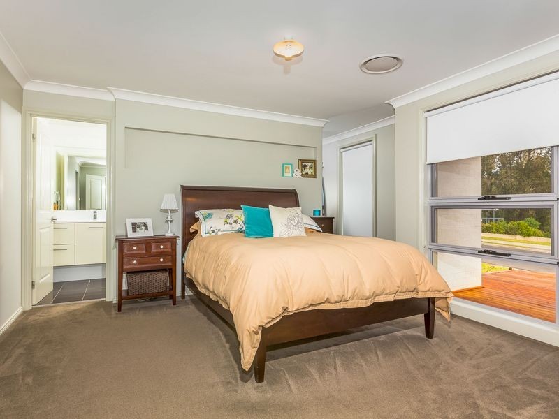 44 Courtenay Crescent, Long Beach NSW 2536