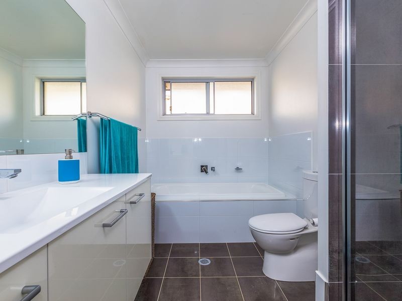 44 Courtenay Crescent, Long Beach NSW 2536
